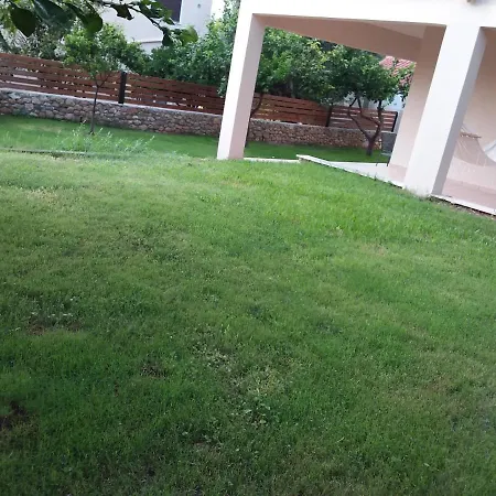 Thalassa Almyros Apartamento *
